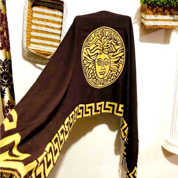 VERSACE SHAWL - Picture 3 of 3
